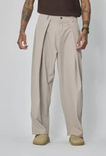 Pleat Baggy Chino