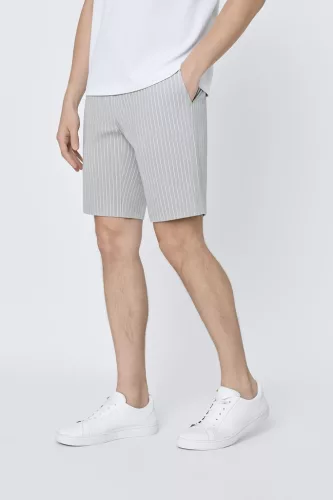 Theron Slim Short