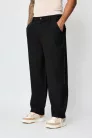 Form Relaxed Chino